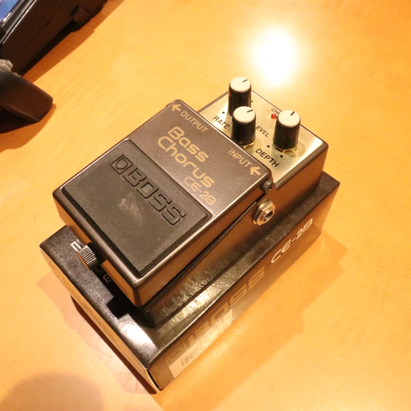 BOSS CE-2Bの画像